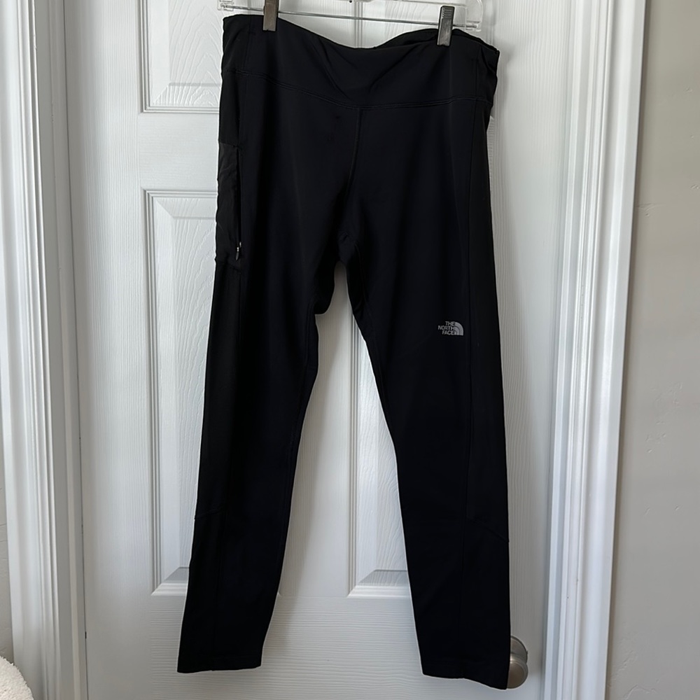 Women’s North Face insulated run leggings XL